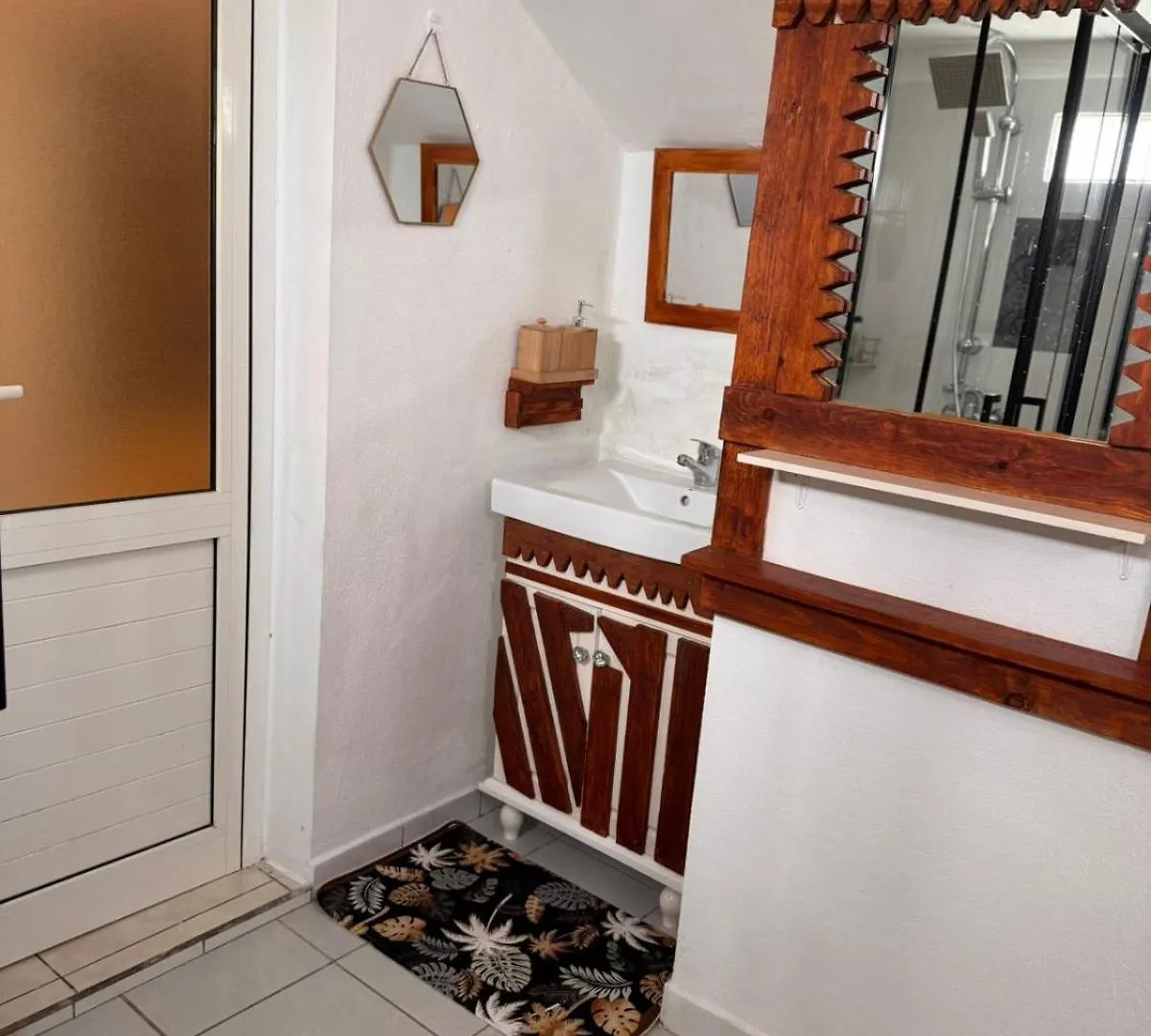 La Kaza Tresor - Joli Appartement T2 Et Spa Prive Sainte-Anne  Lägenhet