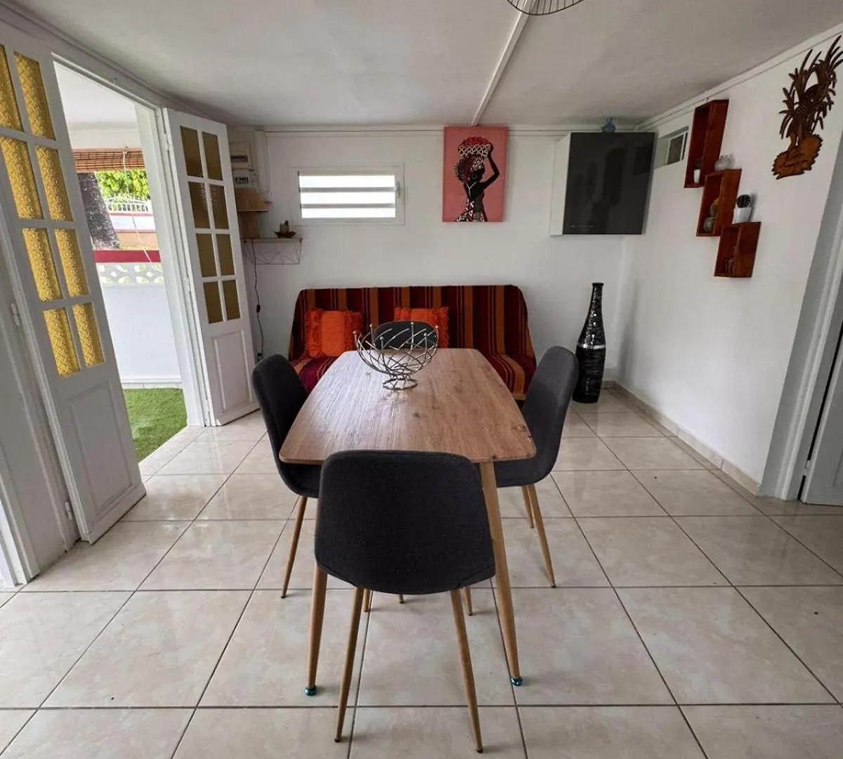 La Kaza Tresor - Joli Appartement T2 Et Spa Prive Sainte-Anne  Apartament